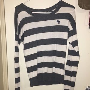 Abercrombie & Fitch Sweater